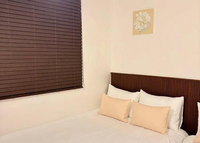 Staysu, Cozy & Comfortable Near By Line 2 Sillim Station, Gang-nam & Hong-dae, Airport Bus *