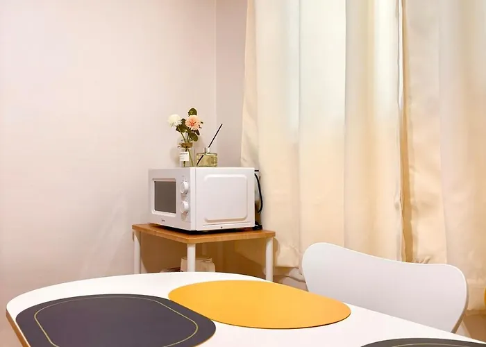 アパート Staysu, Cozy & Comfortable Near By Line 2 Sillim Station, Gang-nam & Hong-dae, Airport Bus